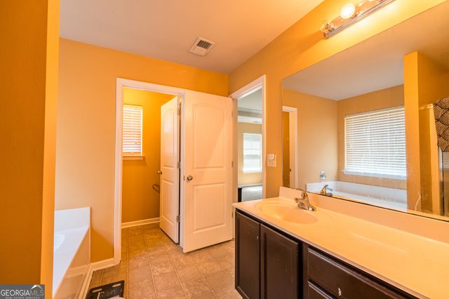 521 Sweet Ashley Way, Loganville, GA 30052