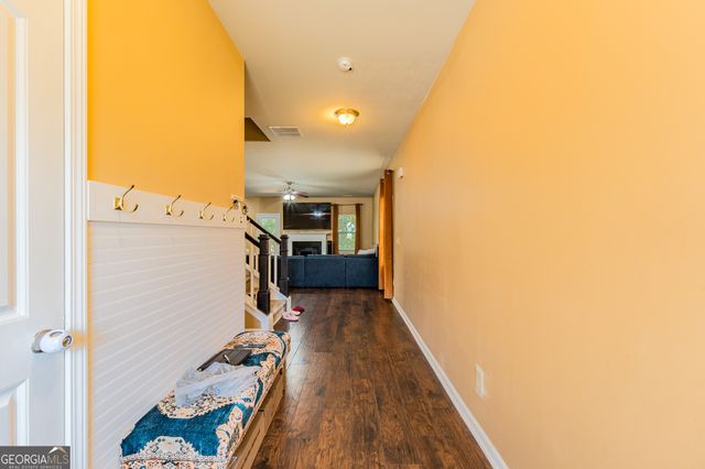 521 Sweet Ashley Way, Loganville, GA 30052