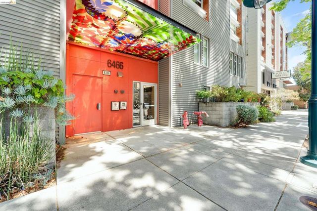 6466 Hollis St 334, Emeryville, CA 94608