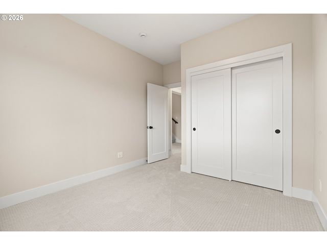 11486 Nw Elise Ln, Portland, OR 97229