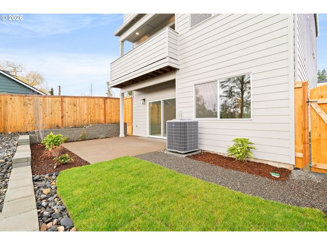 11486 Nw Elise Ln, Portland, OR 97229