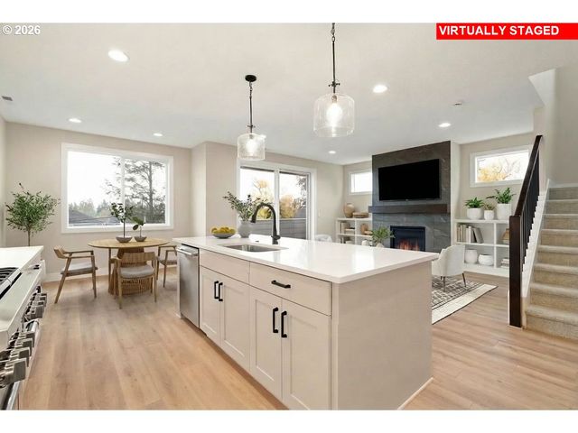 11486 Nw Elise Ln, Portland, OR 97229