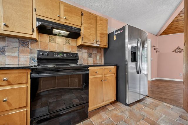 1076 Riverview Drive, Ellijay, GA 30540