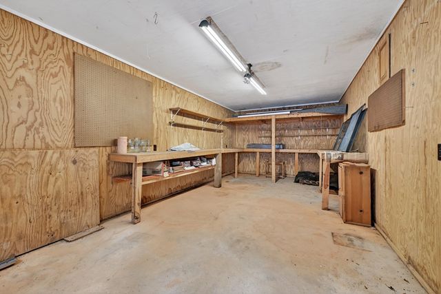 1076 Riverview Drive, Ellijay, GA 30540