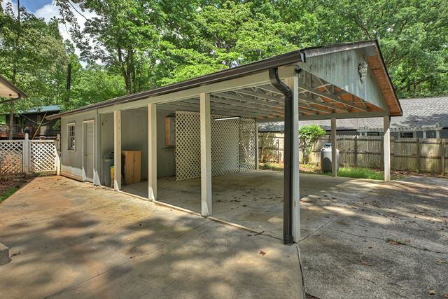 1076 Riverview Drive, Ellijay, GA 30540