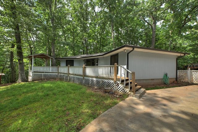 1076 Riverview Drive, Ellijay, GA 30540