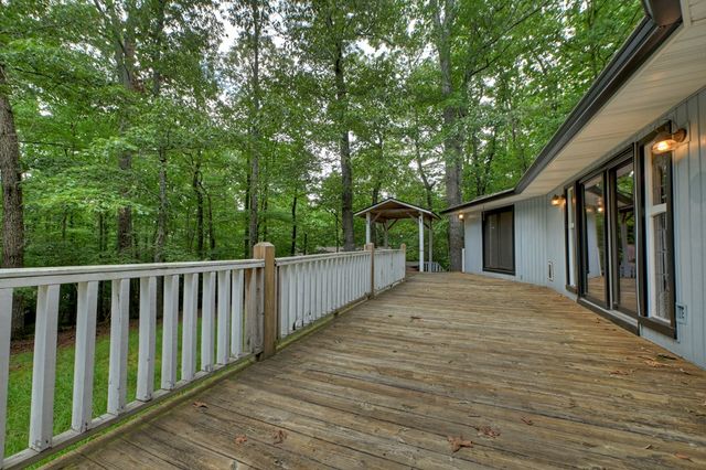 1076 Riverview Drive, Ellijay, GA 30540