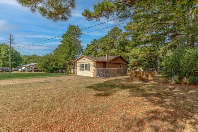 2115 Mitzi Ln, Jonesboro, AR 72405