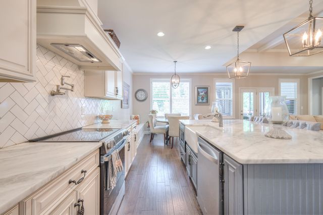 2600 Bramblewood Ln, Thompsons Station, TN 37179