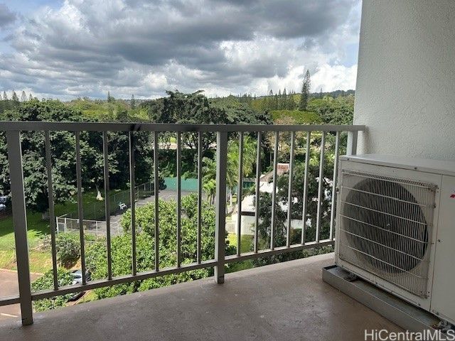 98-410 Koauka Loop 7-A, Aiea, HI 96701