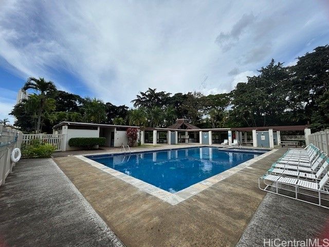 98-410 Koauka Loop 7-A, Aiea, HI 96701