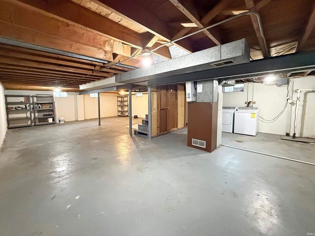 1758 S Alvord Boulevard, Evansville, IN 47714