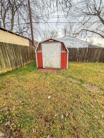 1758 S Alvord Boulevard, Evansville, IN 47714