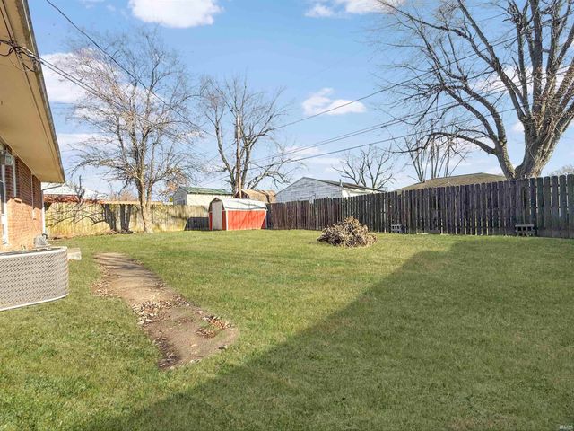 1758 S Alvord Boulevard, Evansville, IN 47714