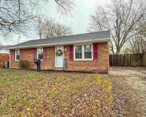 1758 S Alvord Boulevard, Evansville, IN 47714