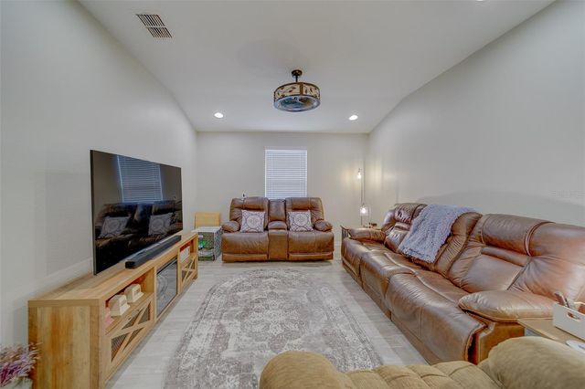 11437 CROWNED SPARROW LANE, Tampa, FL 33626