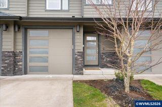 5912 Belknap Springs St SE, Salem, OR 97306