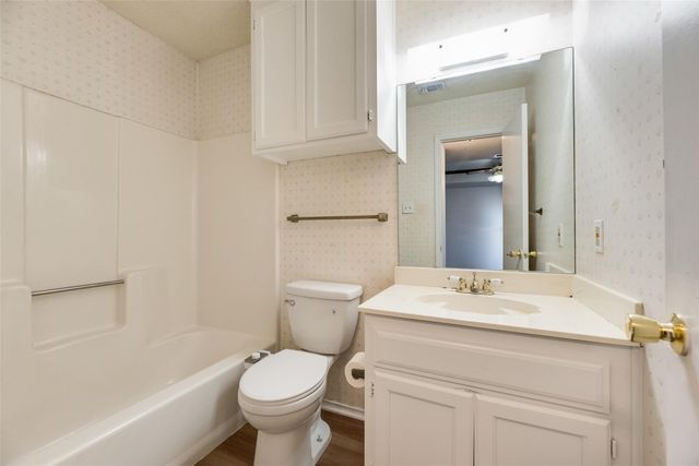 5126 Trail Dust Lane, Arlington, TX 76017