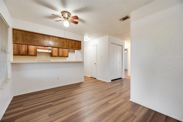 5126 Trail Dust Lane, Arlington, TX 76017