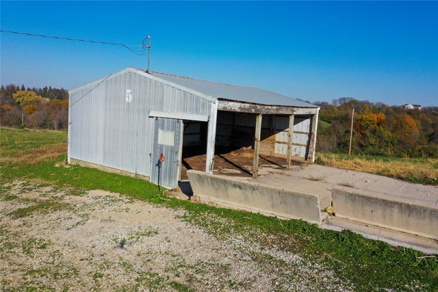 01 170th Avenue, Carlisle, IA 50047