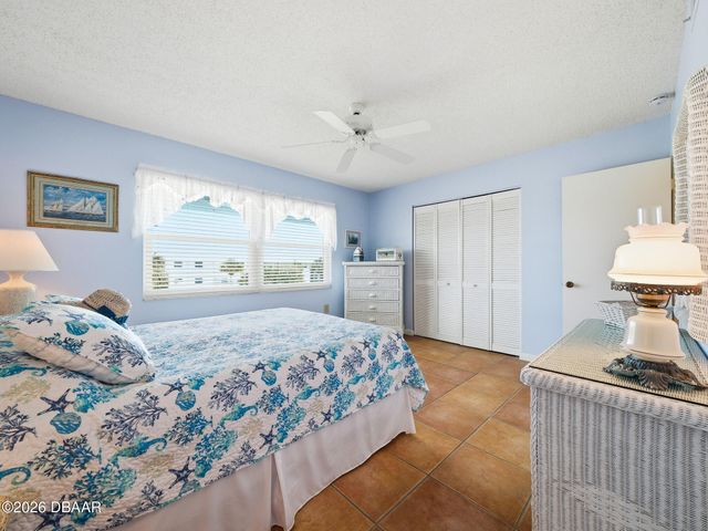 325 N Causeway Apt D304, New Smyrna Beach, FL 32169