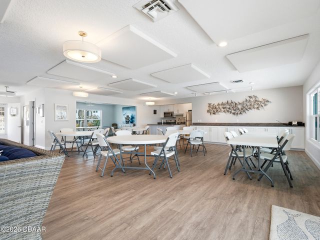 325 N Causeway Apt D304, New Smyrna Beach, FL 32169