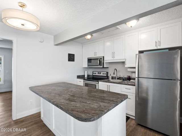 325 N Causeway Apt D304, New Smyrna Beach, FL 32169