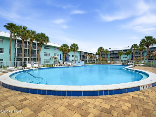 325 N Causeway Apt D304, New Smyrna Beach, FL 32169