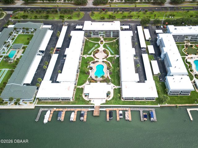 325 N Causeway Apt D304, New Smyrna Beach, FL 32169