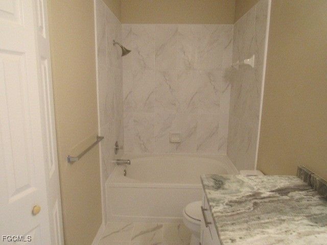 11480 Villa Grand 117, Fort Myers, FL 33913