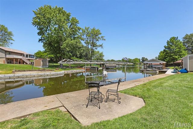 685 Monaco Drive, Edwardsville, IL 62025
