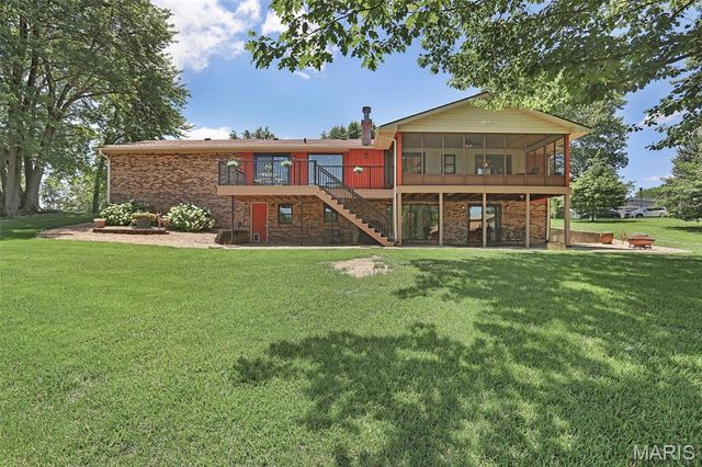 685 Monaco Drive, Edwardsville, IL 62025