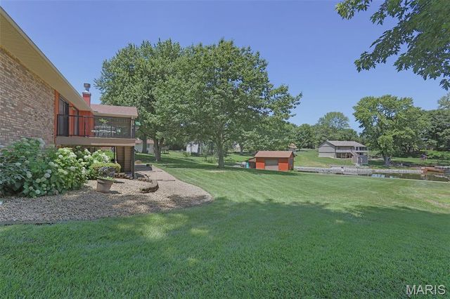 685 Monaco Drive, Edwardsville, IL 62025