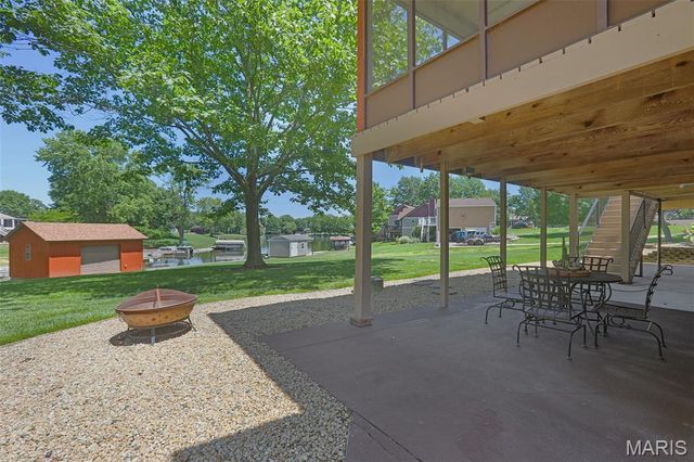 685 Monaco Drive, Edwardsville, IL 62025