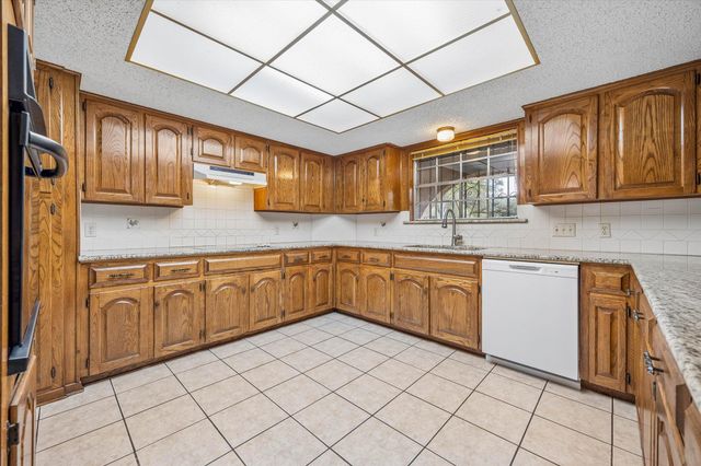 3910 McNeil DR, Austin, TX 78727