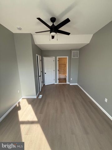 215 N CURLEY ST, Baltimore, MD 21224