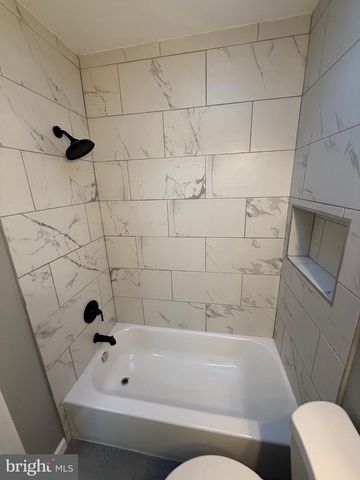 215 N CURLEY ST, Baltimore, MD 21224