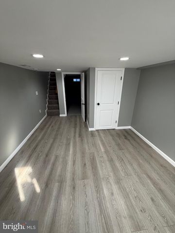 215 N CURLEY ST, Baltimore, MD 21224