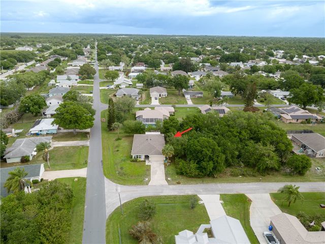 898 Lorca Avenue, Sebastian, FL 32958