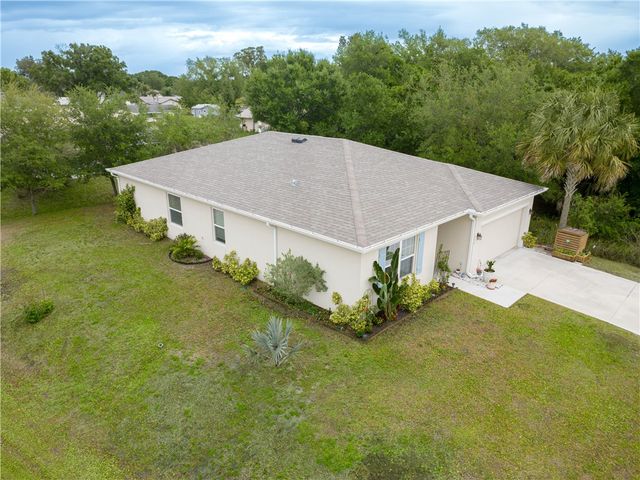 898 Lorca Avenue, Sebastian, FL 32958