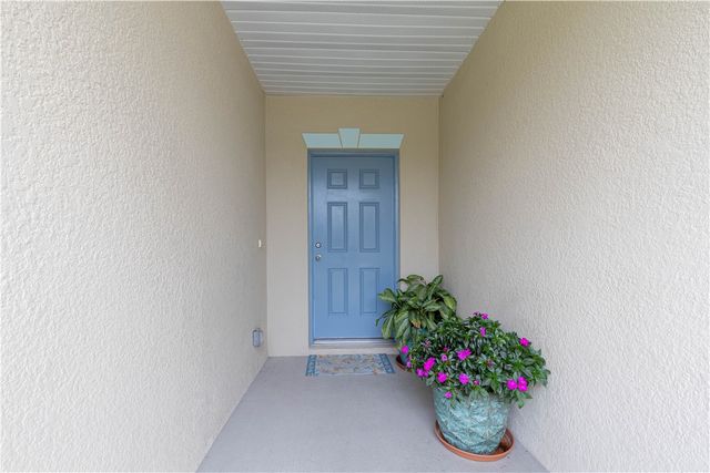 898 Lorca Avenue, Sebastian, FL 32958