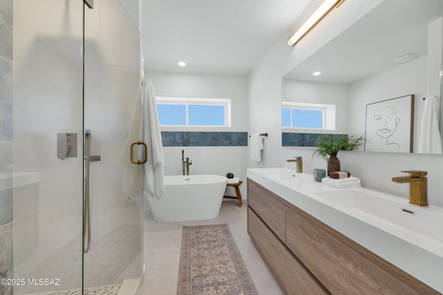 1601 N Blue Ridge Road, Tucson, AZ 85745