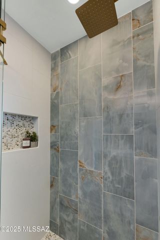 1601 N Blue Ridge Road, Tucson, AZ 85745