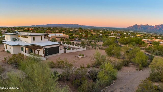 1601 N Blue Ridge Road, Tucson, AZ 85745