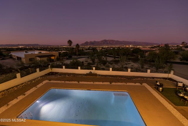 1601 N Blue Ridge Road, Tucson, AZ 85745