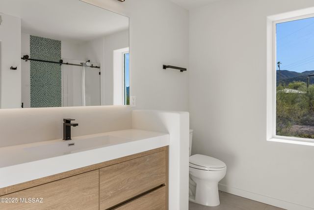 1601 N Blue Ridge Road, Tucson, AZ 85745