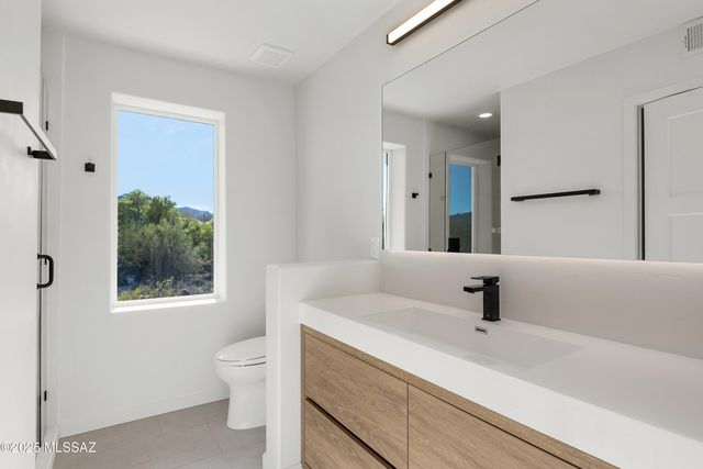 1601 N Blue Ridge Road, Tucson, AZ 85745