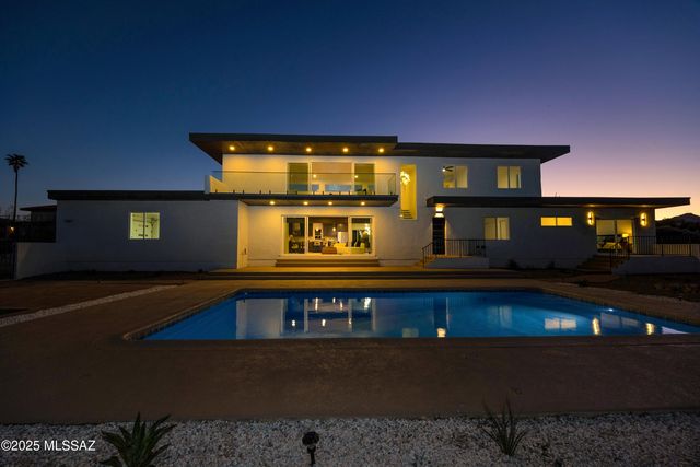 1601 N Blue Ridge Road, Tucson, AZ 85745