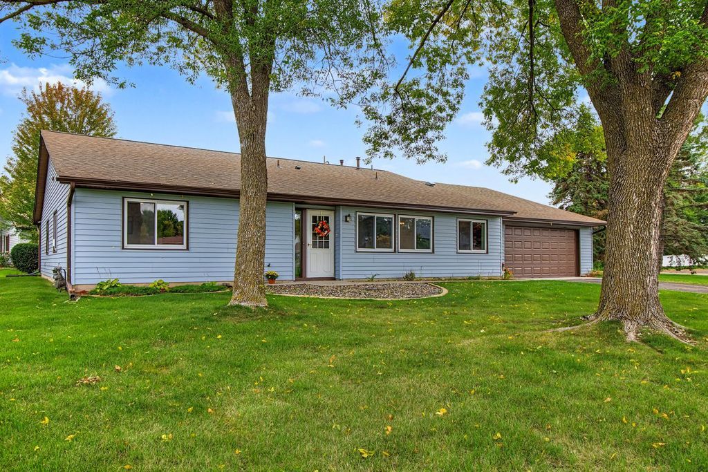 3774 Goodwin Avenue N, Oakdale, MN 55128 — photo 2