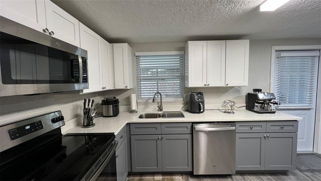 2705 GARDNER PLACE, Holiday, FL 34691